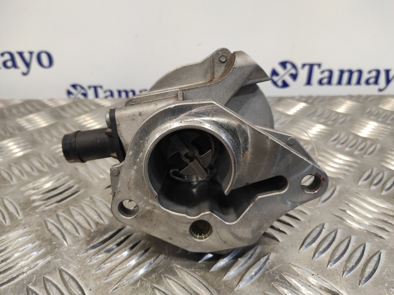 Recambio de depresor freno / bomba vacio para dacia sandero referencia OEM IAM 7006730302  8201005306B