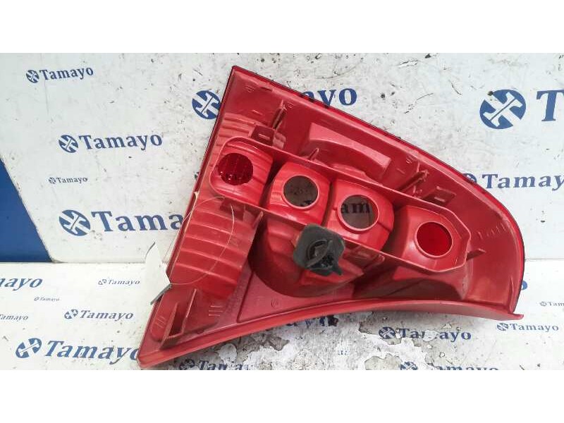 Recambio de piloto trasero derecho para renault clio ii fase i (b/cbo) referencia OEM IAM  137833 VALEO