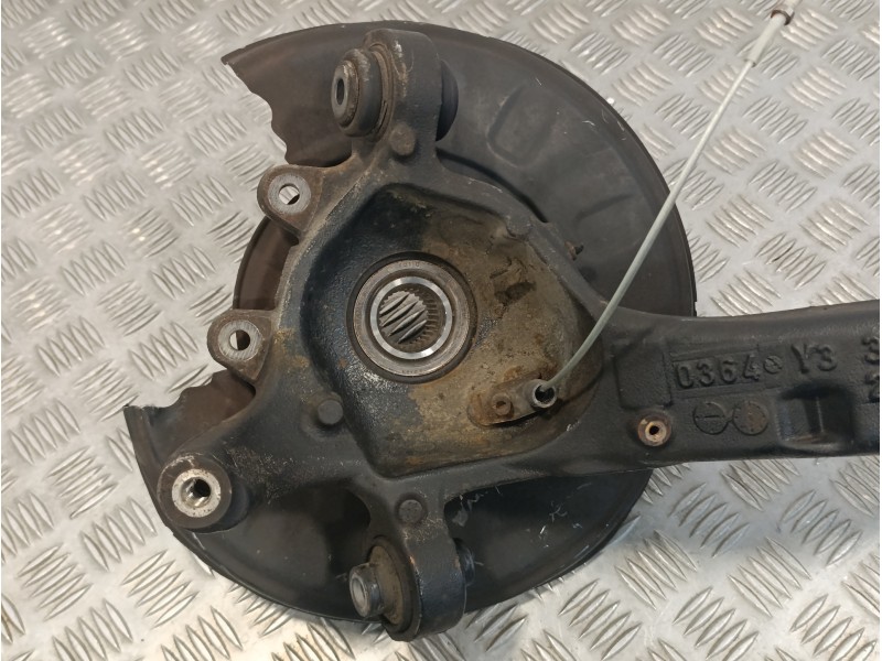 Recambio de mangueta trasera izquierda para bmw x3 (e83) 3.0 turbodiesel cat referencia OEM IAM 341325101  