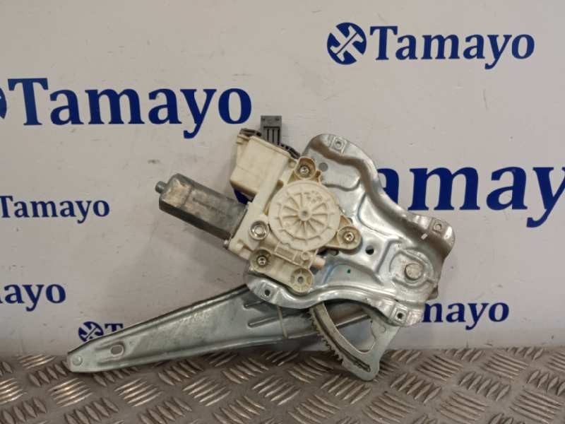 Recambio de elevalunas trasero izquierdo para toyota avensis wagon (t25) referencia OEM IAM 0130822031  992045100