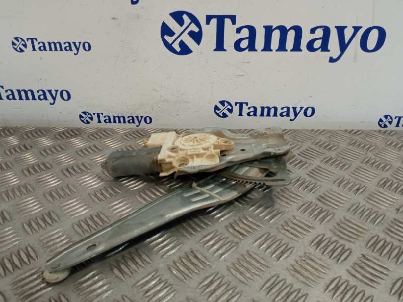 Recambio de elevalunas trasero izquierdo para toyota avensis wagon (t25) referencia OEM IAM 0130822031  992045100
