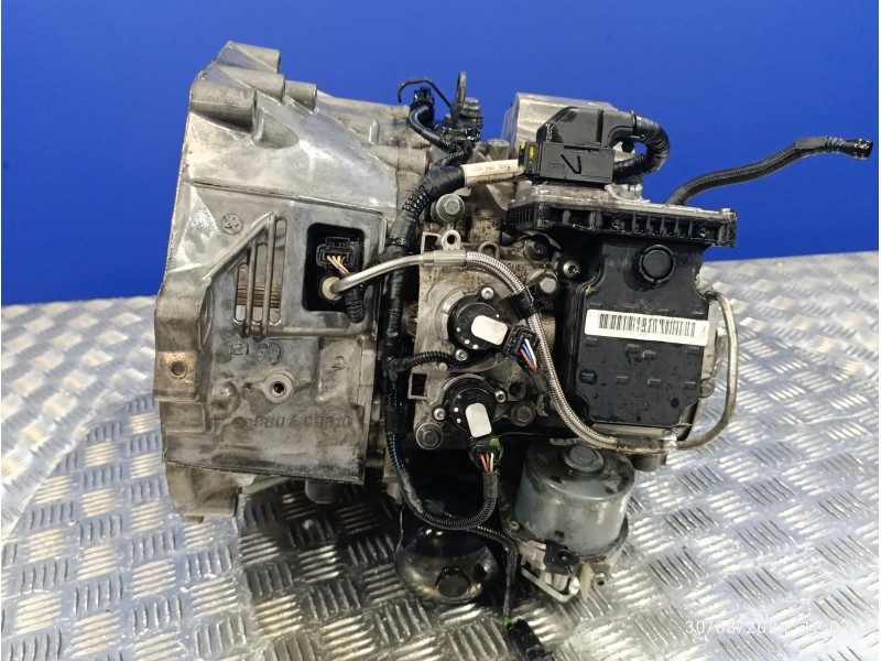 Recambio de caja cambios para citroën c3 picasso 1.6 hdi fap referencia OEM IAM 20DR20  