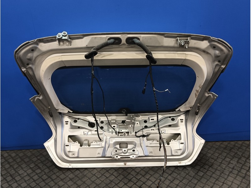 Recambio de porton trasero para ford focus lim. (cb8) 1.6 tdci cat referencia OEM IAM   