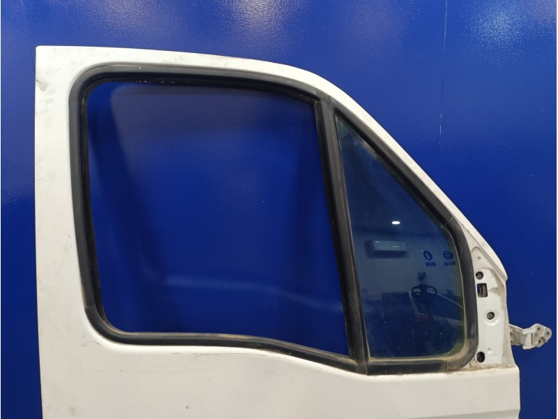 Recambio de puerta delantera derecha para opel movano 1.9 cdti cat (f9q-772) referencia OEM IAM   