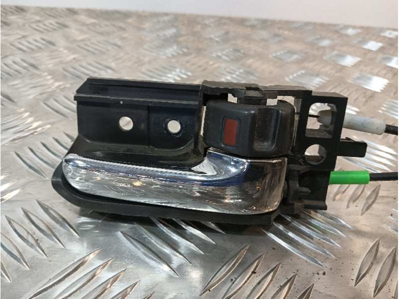 Recambio de cerradura puerta delantera derecha para toyota avensis wagon (t25) referencia OEM IAM 50594A2  
