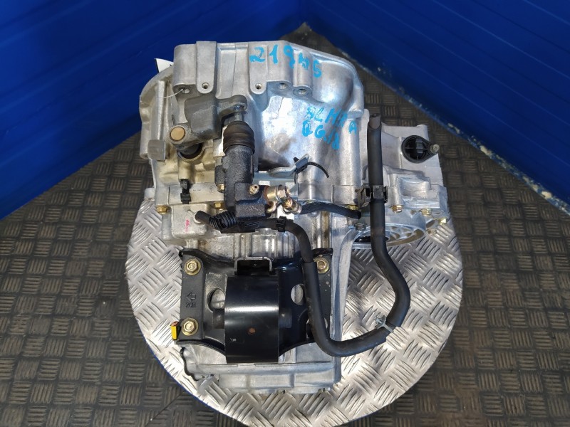 Recambio de caja cambios para nissan almera (n16/e) 1.8 16v cat referencia OEM IAM 8200131489  