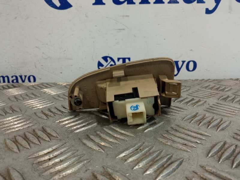 Recambio de mando elevalunas delantero derecho para toyota avensis wagon (t25) referencia OEM IAM   