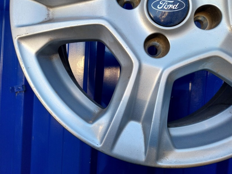 Recambio de llanta para ford tourneo courier (c4a) referencia OEM IAM ET76-1007-AB  