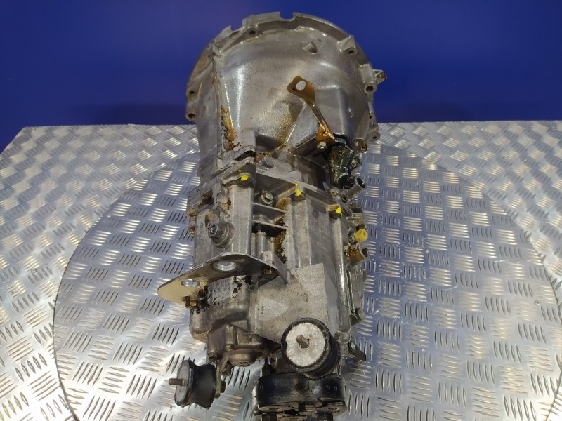 Recambio de caja cambios para bmw serie 3 berlina (e36) 2.5 24v cat referencia OEM IAM AKT  