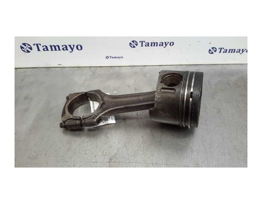 Recambio de piston para mercedes-benz sprinter 02.00  caja cerrada 2.2 cdi cat referencia OEM IAM 611981  
