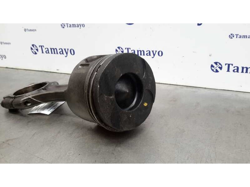 Recambio de piston para mercedes-benz sprinter 02.00  caja cerrada 2.2 cdi cat referencia OEM IAM 611981  