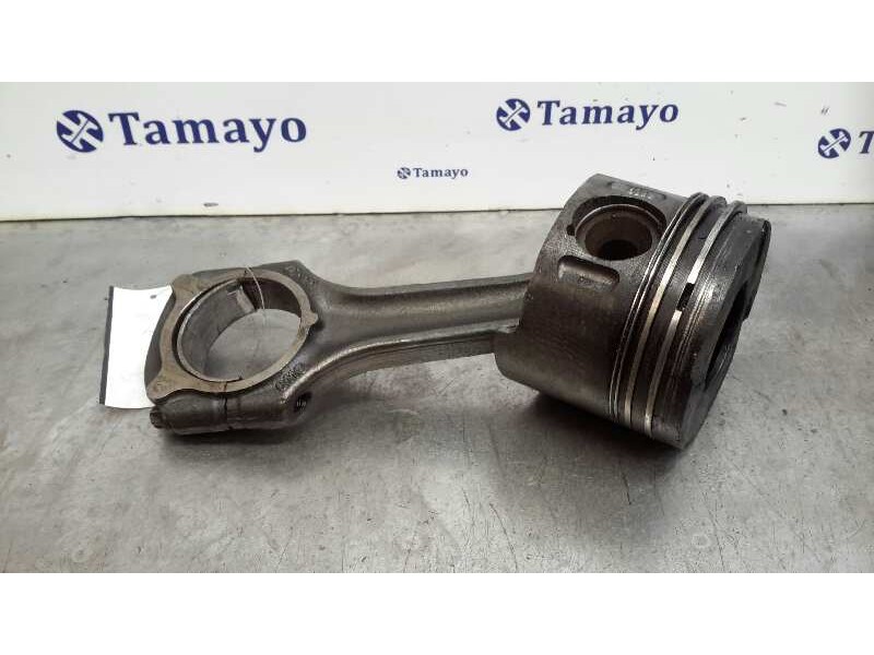 Recambio de piston para mercedes-benz sprinter 02.00  caja cerrada 2.2 cdi cat referencia OEM IAM 611981  