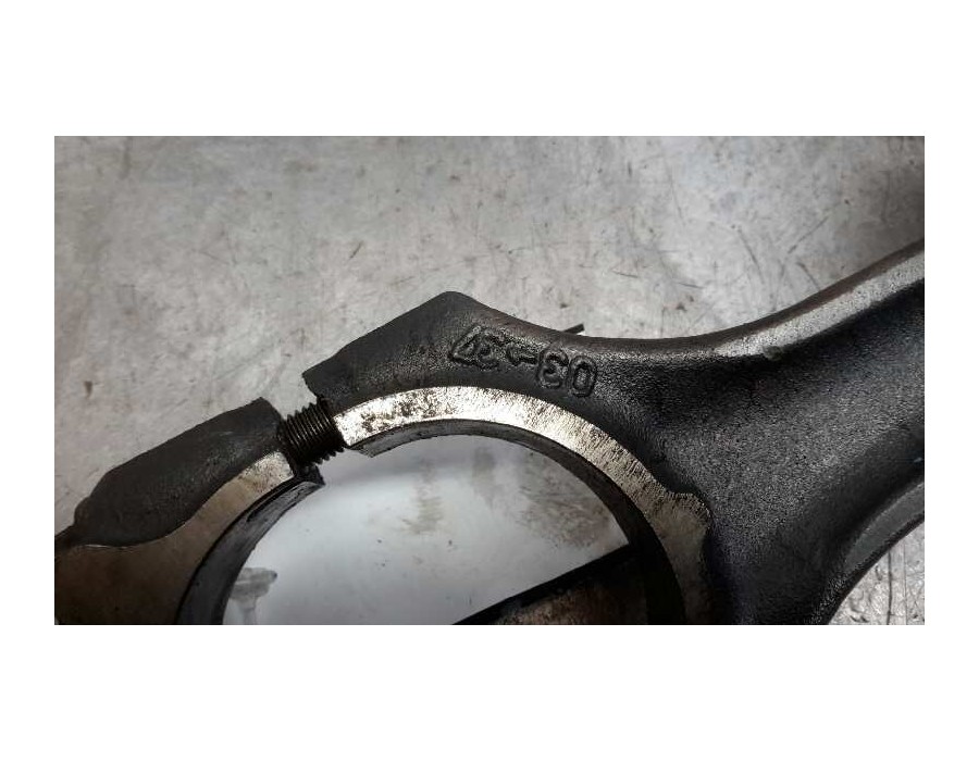 Recambio de piston para mercedes-benz sprinter 02.00  caja cerrada 2.2 cdi cat referencia OEM IAM 611981  