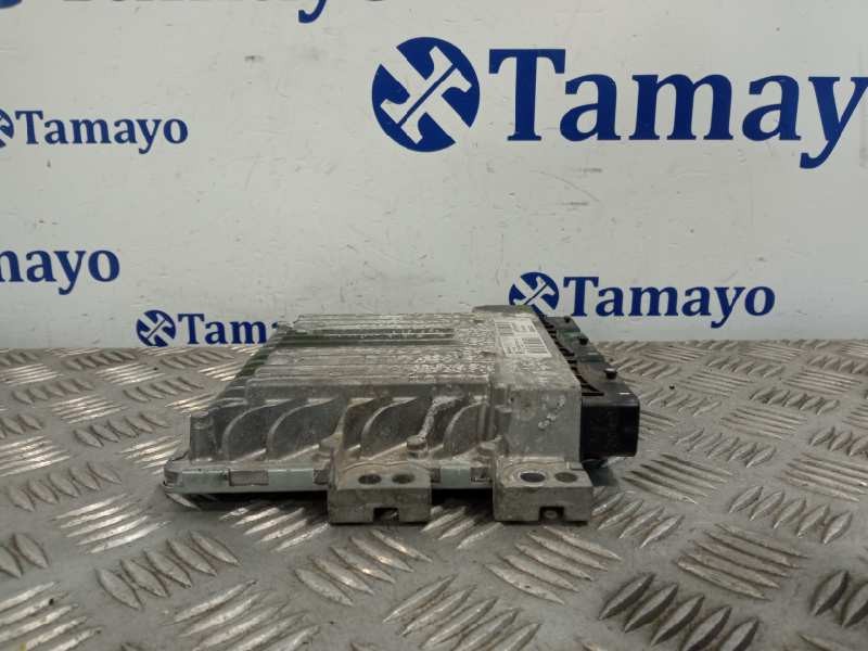 Recambio de centralita motor uce para renault megane iii berlina 5 p referencia OEM IAM S180067106A 237100033R 237100307R