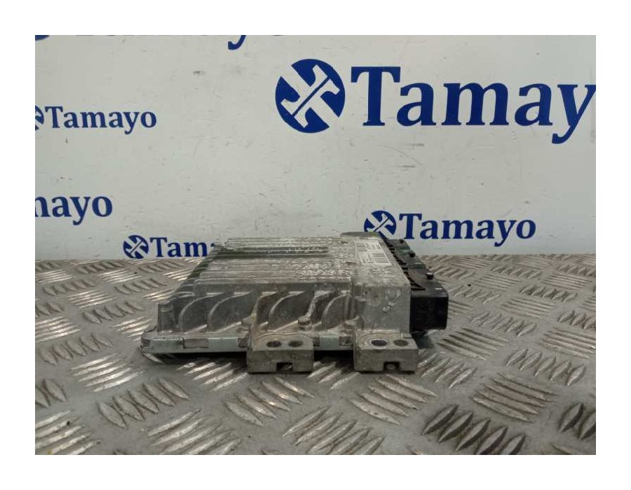 Recambio de centralita motor uce para renault megane iii berlina 5 p referencia OEM IAM S180067106A 237100033R 237100307R