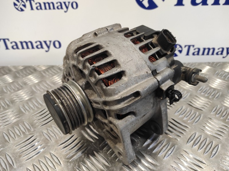 Recambio de alternador para kia cee´d 1.6 crdi cat referencia OEM IAM 373002A600 143132 TG12C090