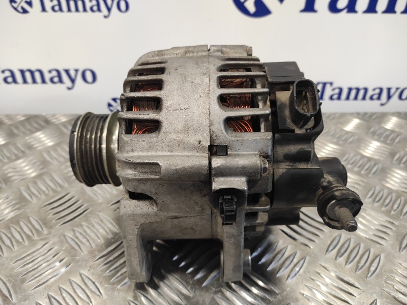 Recambio de alternador para kia cee´d 1.6 crdi cat referencia OEM IAM 373002A600 143132 TG12C090