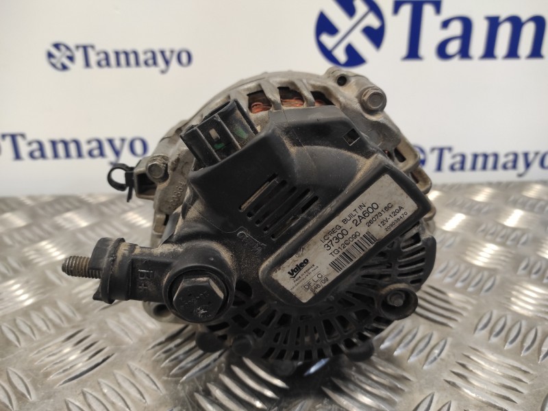 Recambio de alternador para kia cee´d 1.6 crdi cat referencia OEM IAM 373002A600 143132 TG12C090