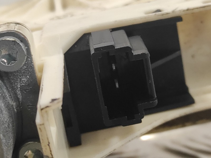 Recambio de elevalunas trasero derecho para renault fluence 1.5 dci diesel fap referencia OEM IAM 827310013R 827200016R 91894910