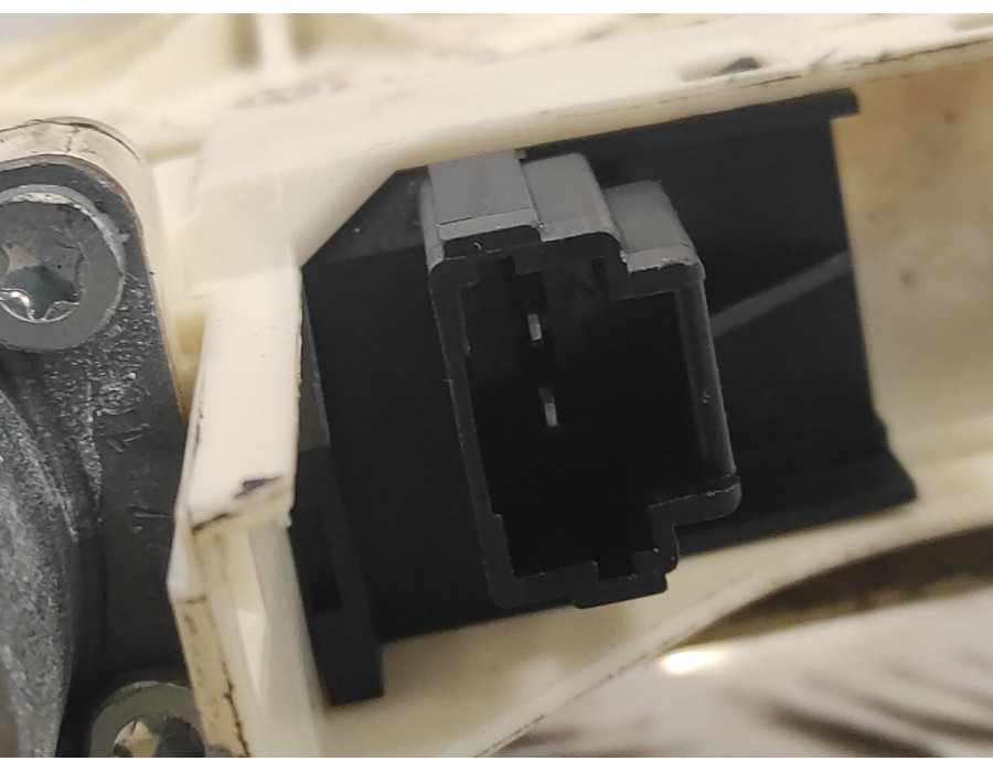 Recambio de elevalunas trasero derecho para renault fluence 1.5 dci diesel fap referencia OEM IAM 827310013R 827200016R 91894910