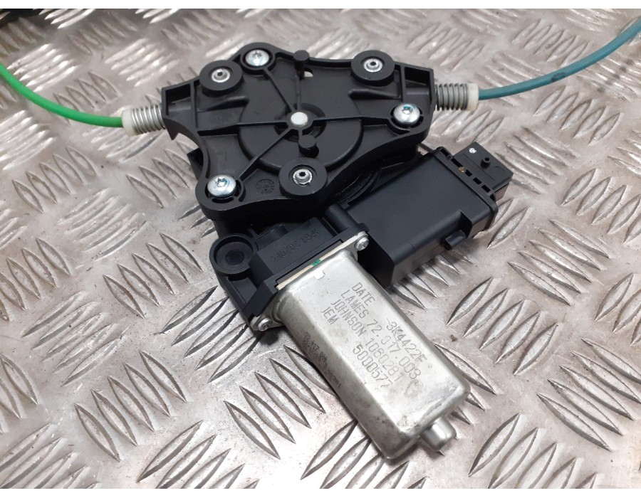 Recambio de elevalunas delantero izquierdo para opel corsa d 1.3 16v cdti referencia OEM IAM 1060281  72017003