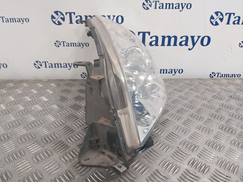 Recambio de faro izquierdo para toyota corolla verso (r1) referencia OEM IAM   
