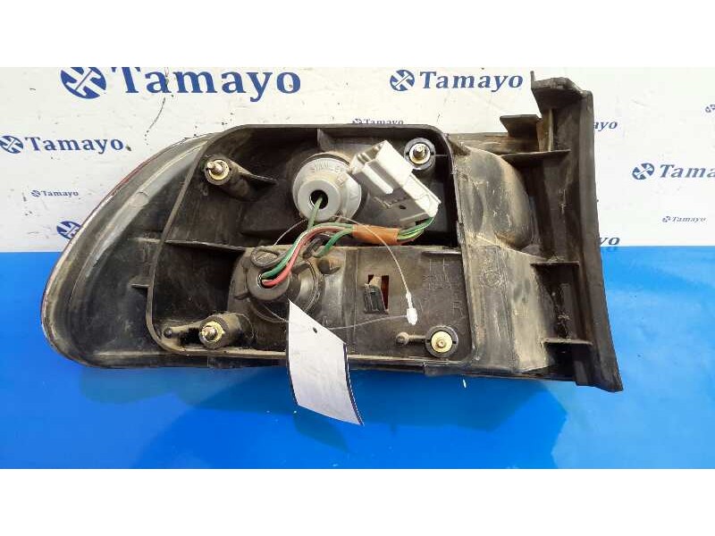 Recambio de piloto trasero derecho para honda civic berlina (eg/eh) 1.5 cat referencia OEM IAM   