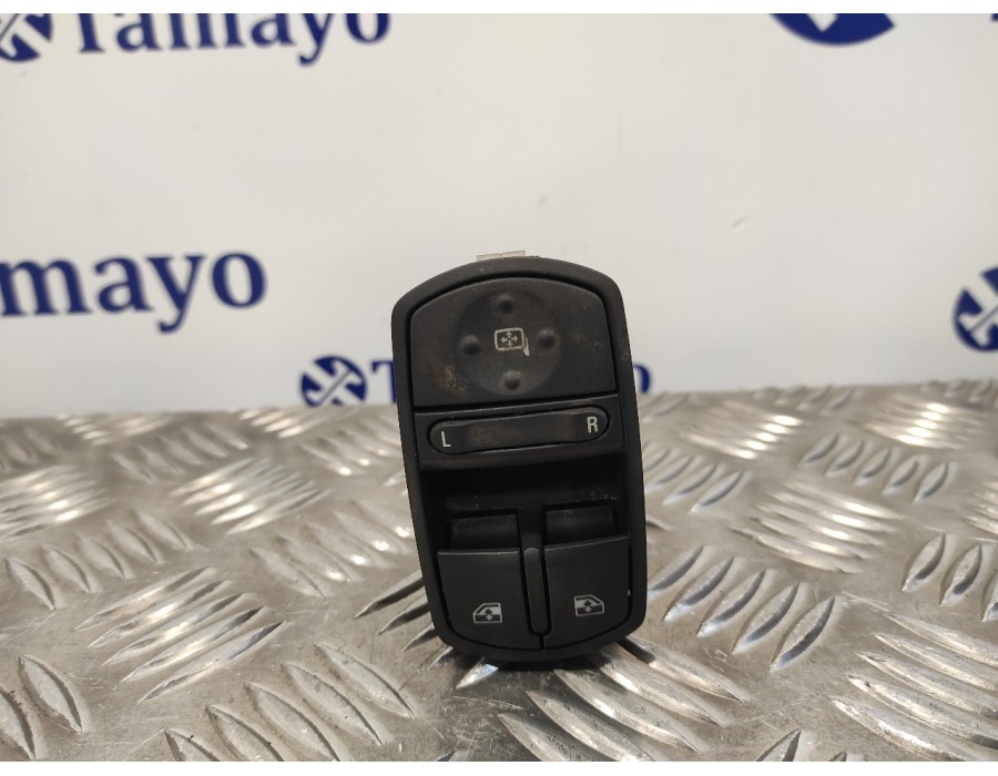 Recambio de mando elevalunas delantero izquierdo para opel corsa d 1.3 16v cdti referencia OEM IAM 13258521AA  315625731