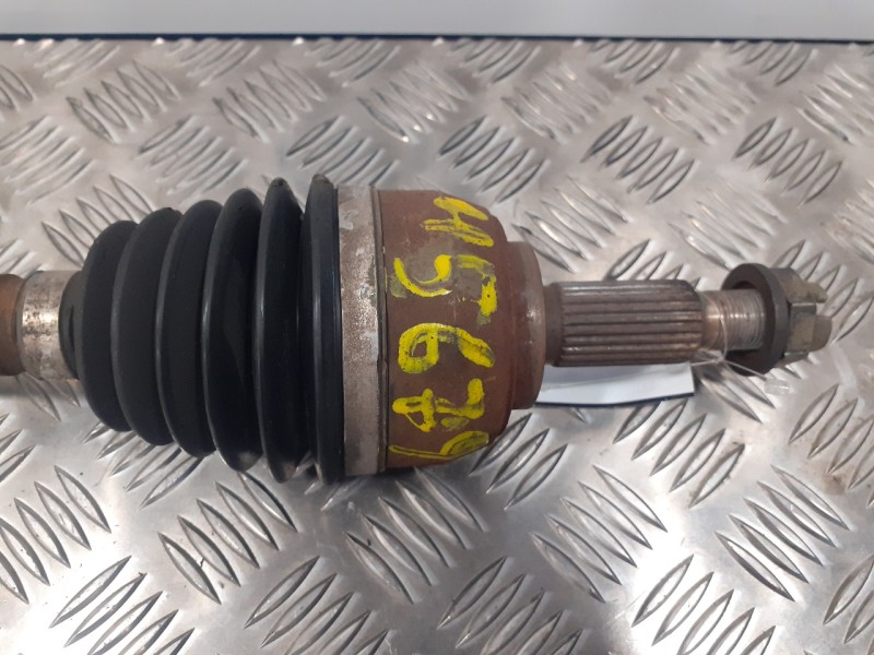 Recambio de transmision delantera izquierda para renault scenic ii 1.5 dci diesel referencia OEM IAM 8200330413  
