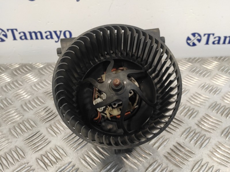Recambio de motor calefaccion para volkswagen golf iv berlina (1j1) 1.6 referencia OEM IAM 1J1819021B  F657877G