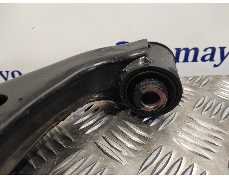 Recambio de brazo suspension inferior delantero derecho para hyundai santa fe (bm) 2.2 crdi cat referencia OEM IAM 5450025XXX  