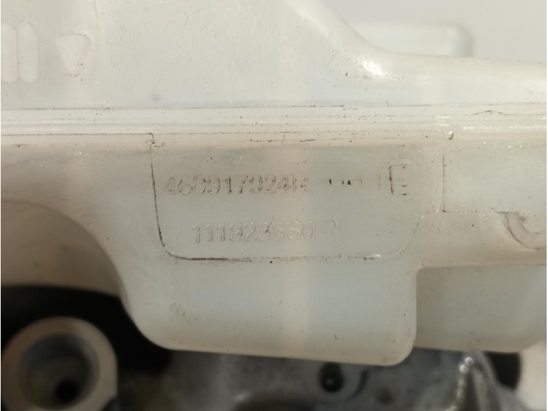 Recambio de bomba freno para smart forfour eq referencia OEM IAM 460917924R  