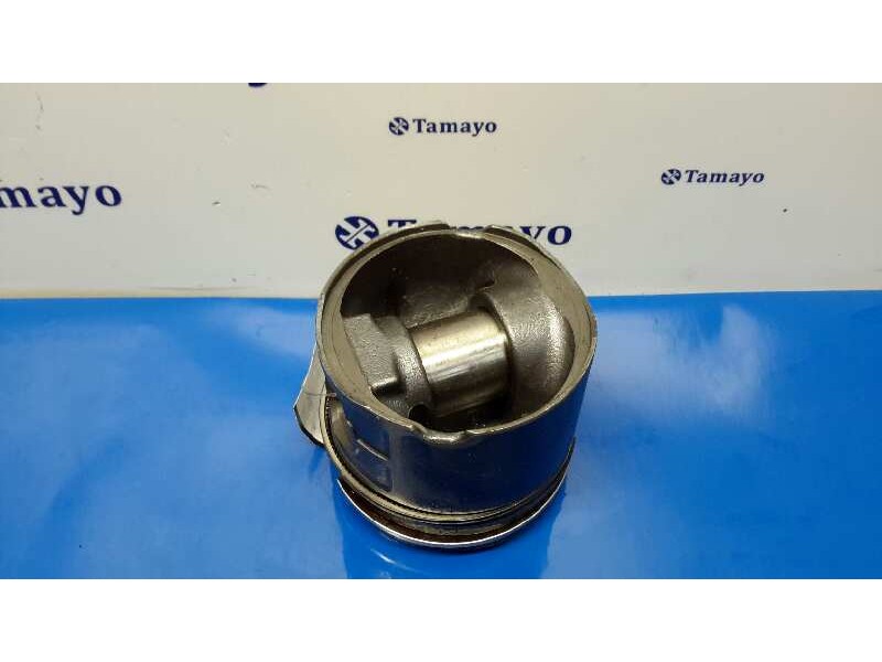 Recambio de piston para bmw serie 3 berlina (e46) 2.0 16v diesel cat referencia OEM IAM 204D1  
