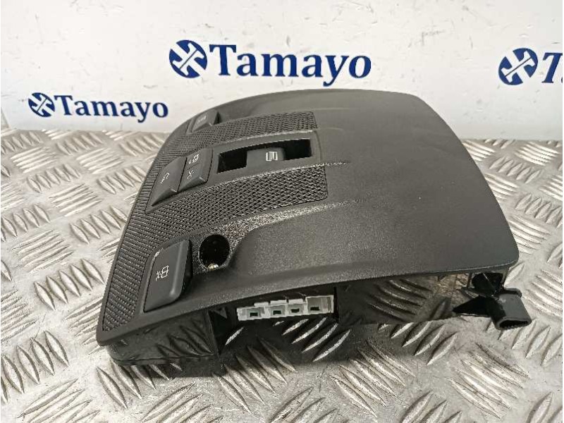 Recambio de luz interior para mercedes-benz clase gla (w156) referencia OEM IAM A0009004608  