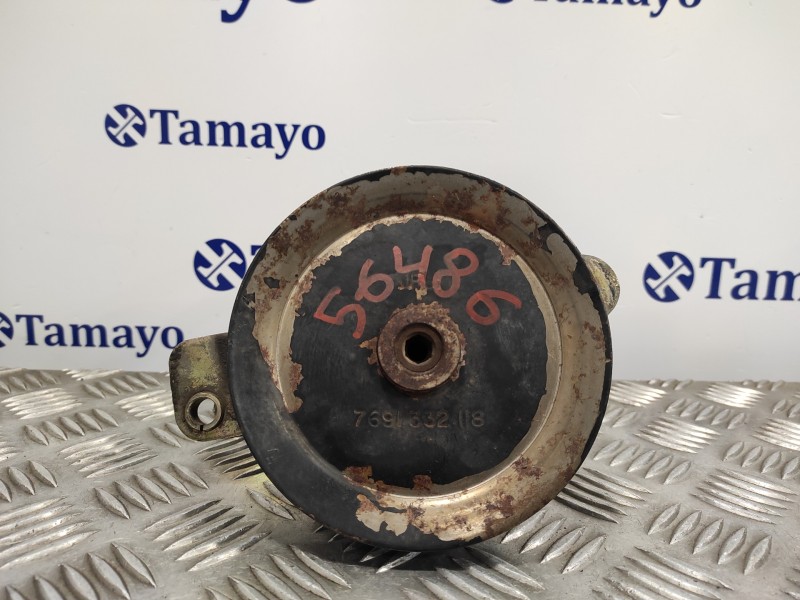 Recambio de bomba direccion para nissan trade 100 3.0 turbodiesel referencia OEM IAM 7691332118  