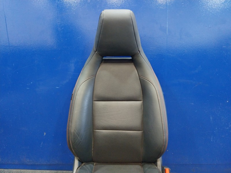 Recambio de juego asientos completo para mercedes-benz clase gla (w156) referencia OEM IAM   