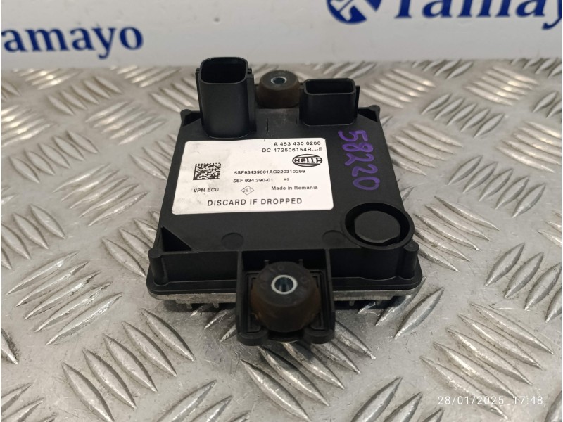 Recambio de modulo electronico para smart forfour eq referencia OEM IAM A4534300200  472506154R