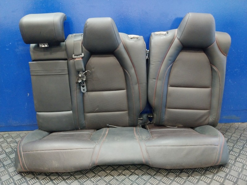 Recambio de juego asientos completo para mercedes-benz clase gla (w156) referencia OEM IAM   
