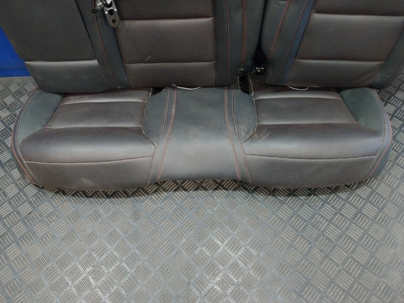 Recambio de juego asientos completo para mercedes-benz clase gla (w156) referencia OEM IAM   
