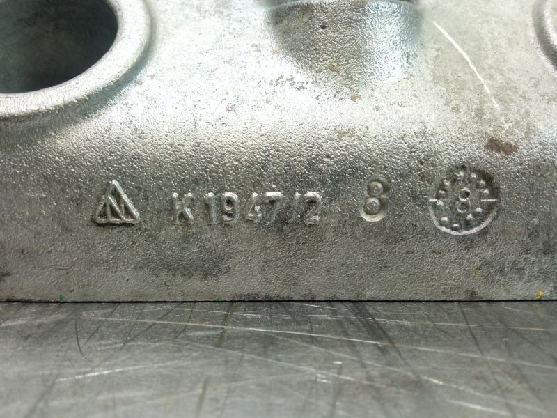Recambio de culata para porsche 928 5.0 v8 referencia OEM IAM 9281043454R  