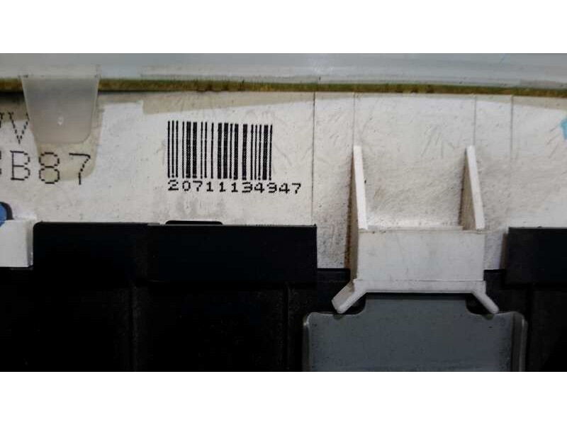 Recambio de cuadro instrumentos para mazda premacy (cp) referencia OEM IAM WVCB87  