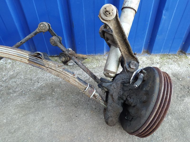 Recambio de puente delantero para seat 600 referencia OEM IAM   