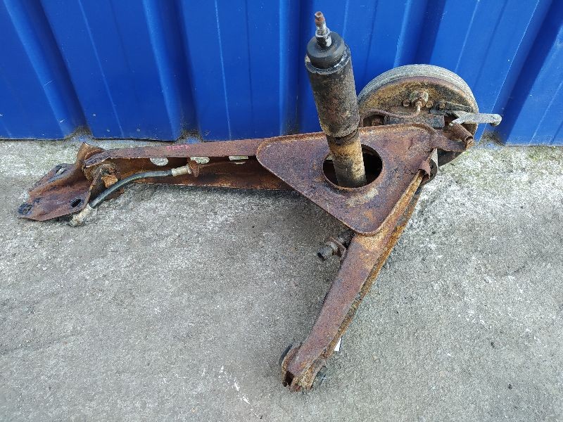 Recambio de brazo suspension inferior trasero derecho para seat 600 referencia OEM IAM   