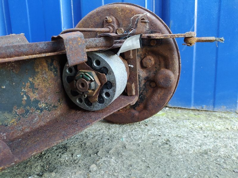 Recambio de brazo suspension inferior trasero derecho para seat 600 referencia OEM IAM   