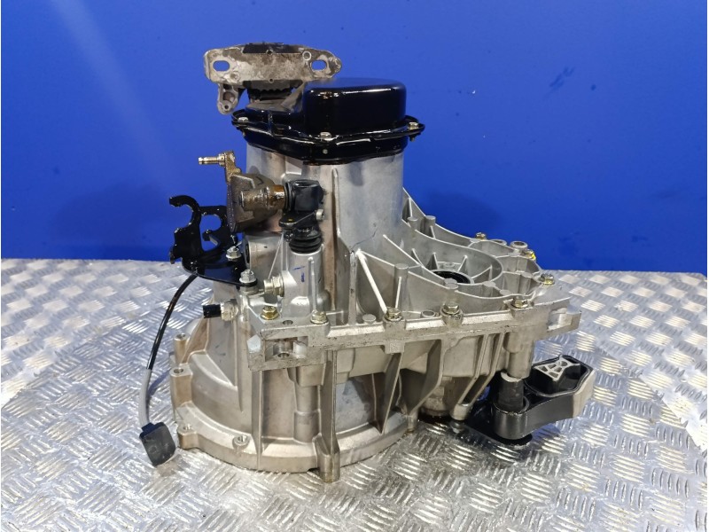 Recambio de caja cambios para ford ka+ referencia OEM IAM DG1BR7002BSA  