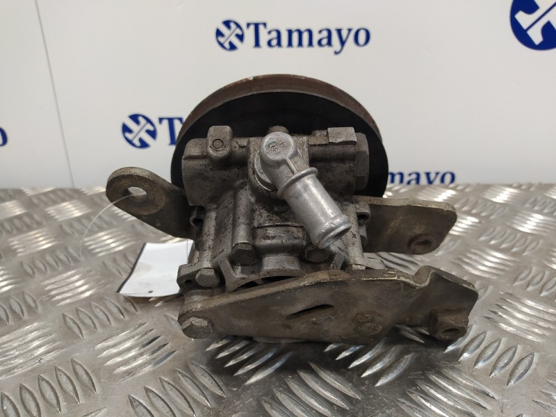 Recambio de bomba direccion para nissan cabstar e 110.35 referencia OEM IAM   