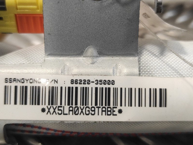 Recambio de airbag cortina delantero derecho para ssangyong tivoli premium 4x2 referencia OEM IAM 8622035000  