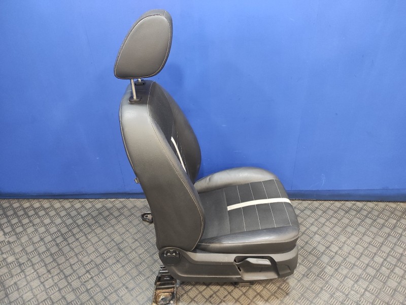 Recambio de asiento delantero derecho para ford kuga (cbv) 2.0 tdci cat referencia OEM IAM   