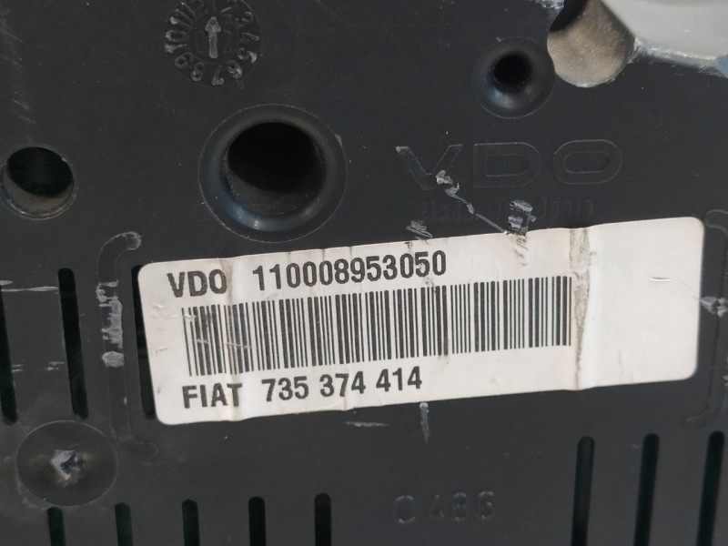 Recambio de cuadro instrumentos para alfa romeo 147 (190) 1.9 jtd cat referencia OEM IAM 735374414  110008953050