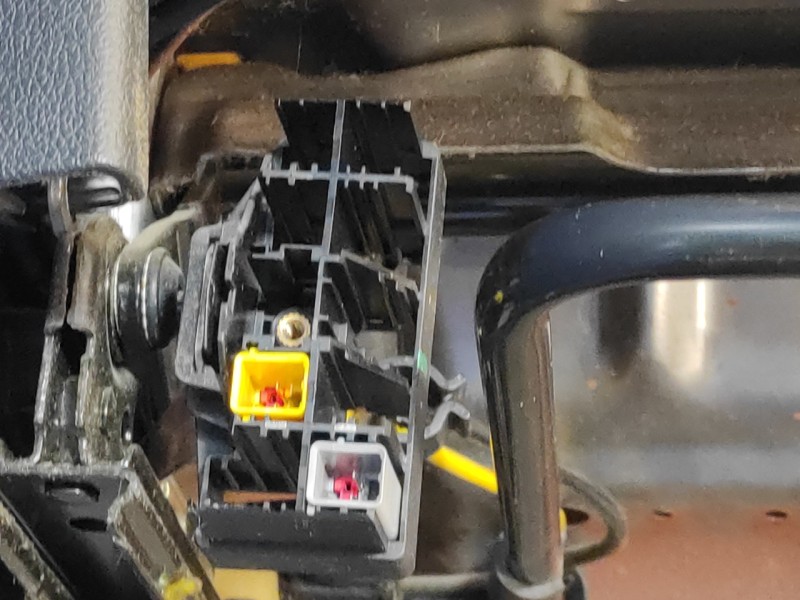 Recambio de asiento delantero derecho para ford kuga (cbv) 2.0 tdci cat referencia OEM IAM   